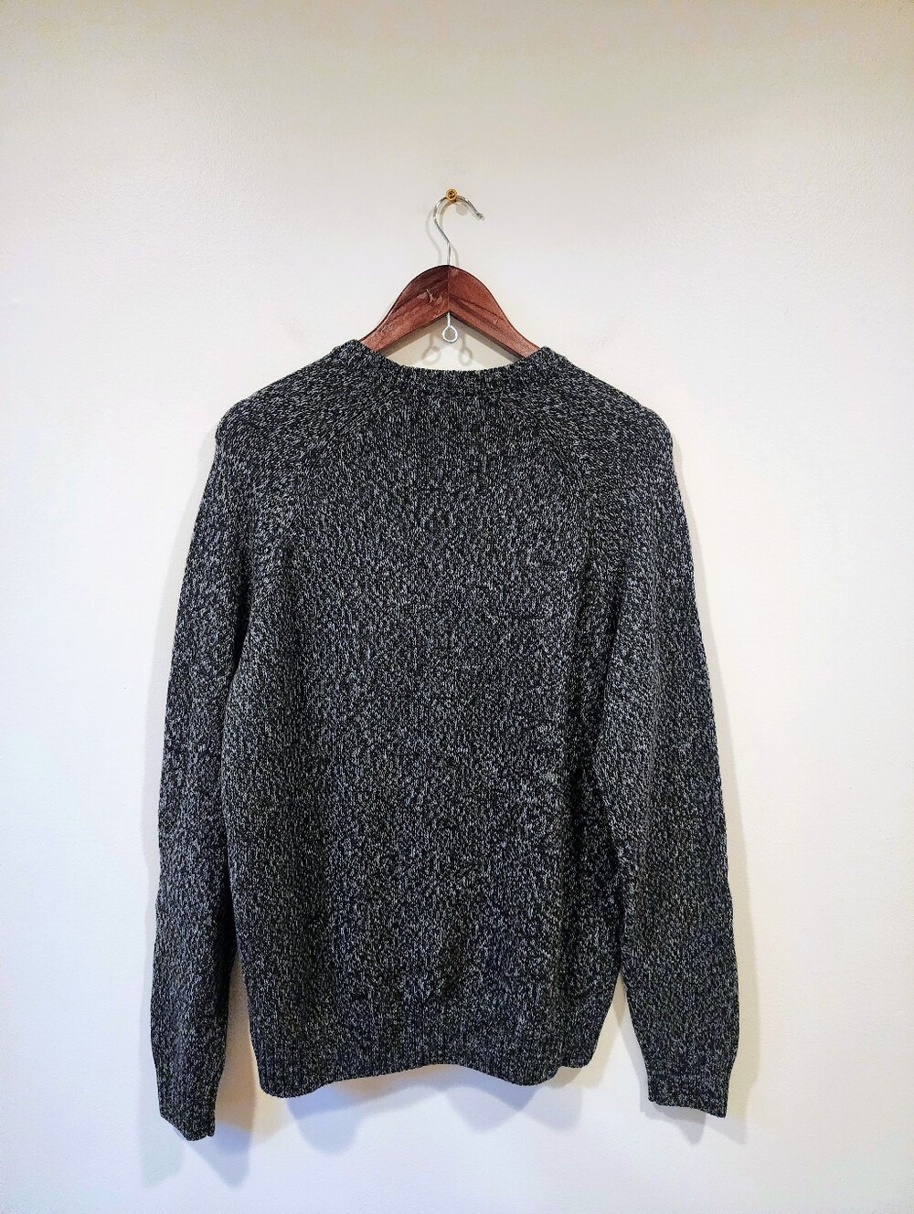 Mens Rails Donovan Sweater In Graphite - Picture 8 of 8